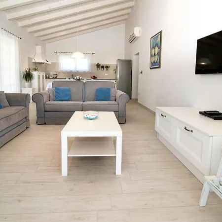 Histria For 6 People Near Pula With Private Pool & Sea View *
